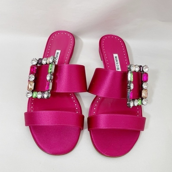 Like New MANOLO BLAHNIK Crystal Verda Satin Sandals - Picture 5 of 10